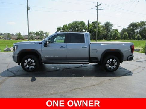 Certified 2025 GMC Sierra 2500 Denali w/ Denali Reserve Package AWD/4WD image 11