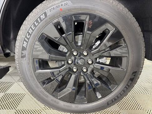New 2025 Ford Expedition Platinum w/ Stealth Appearance Package image 33