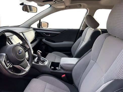 Used 2022 Subaru Outback Premium image 10