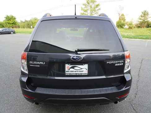 Used 2012 Subaru Forester 2.5X Premium w/ All-Weather Pkg AWD/4WD image 6