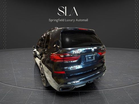 Used 2021 BMW X7 xDrive40i w/ Premium Enhanced Package AWD/4WD image 5