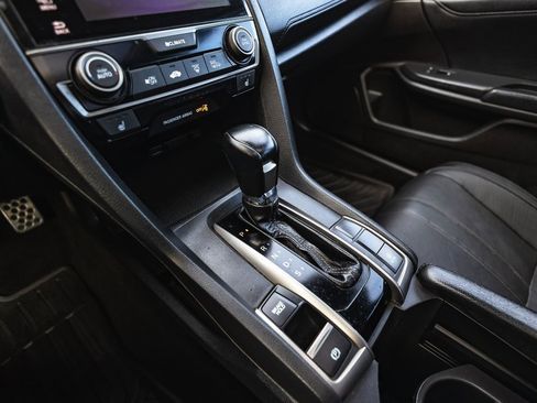 Used 2017 Honda Civic Sport Touring image 16