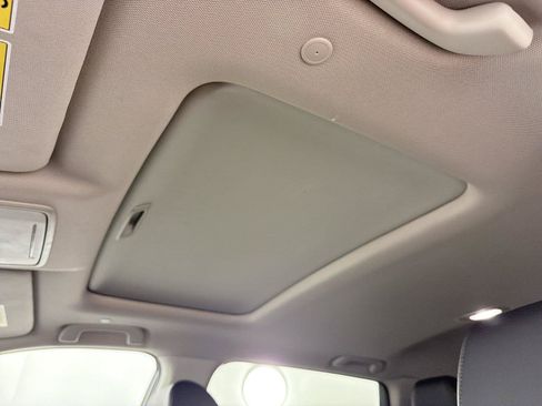Used 2023 Honda CR-V EX-L image 33