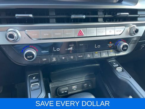 Used 2023 Kia Telluride S w/ S Sunroof Package AWD/4WD image 12