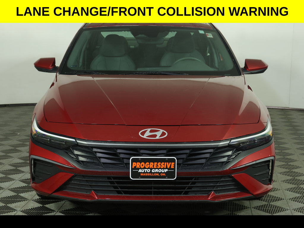 Used 2024 Hyundai Elantra SE FWD image 8