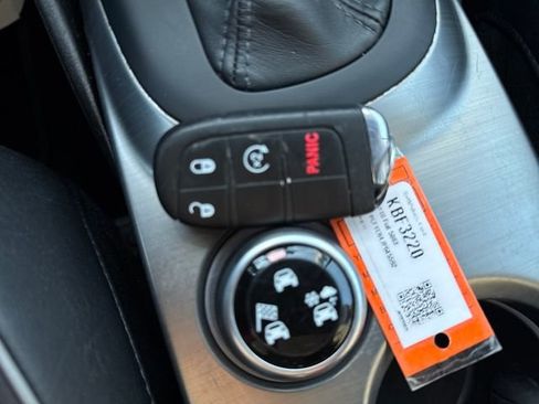 Used 2018 FIAT 500X Trekking image 26