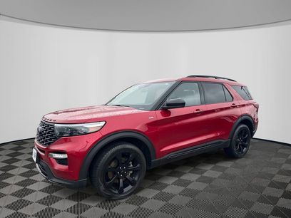 Certified 2024 Ford Explorer ST-Line w/ Class IV Trailer Tow Package