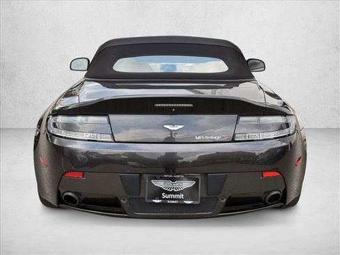 Used 2017 Aston Martin V12 Vantage S RWD image 13