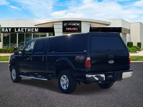 Used 2013 Ford F250 XLT w/ XLT Value Pkg image 3