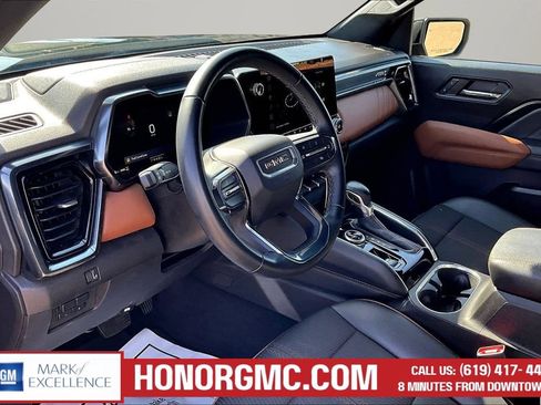 Used 2024 GMC Canyon AT4 AWD/4WD image 18