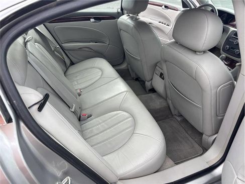 Used 2006 Buick Lucerne CXL w/ Luxury Package image 12