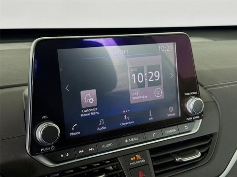 Used 2020 Nissan Altima 2.5 SV image 15