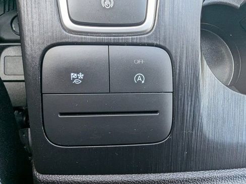 Used 2022 Ford Escape SE w/ Convenience Package image 36