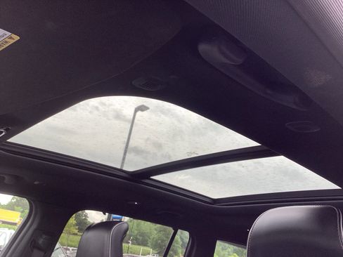 Used 2021 Jeep Grand Cherokee L Summit w/ Luxury Tech Group V image 8