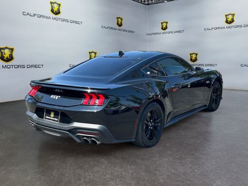 Used 2024 Ford Mustang GT RWD image 5