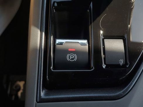 New 2026 Subaru Crosstrek 2.5i Limited image 30