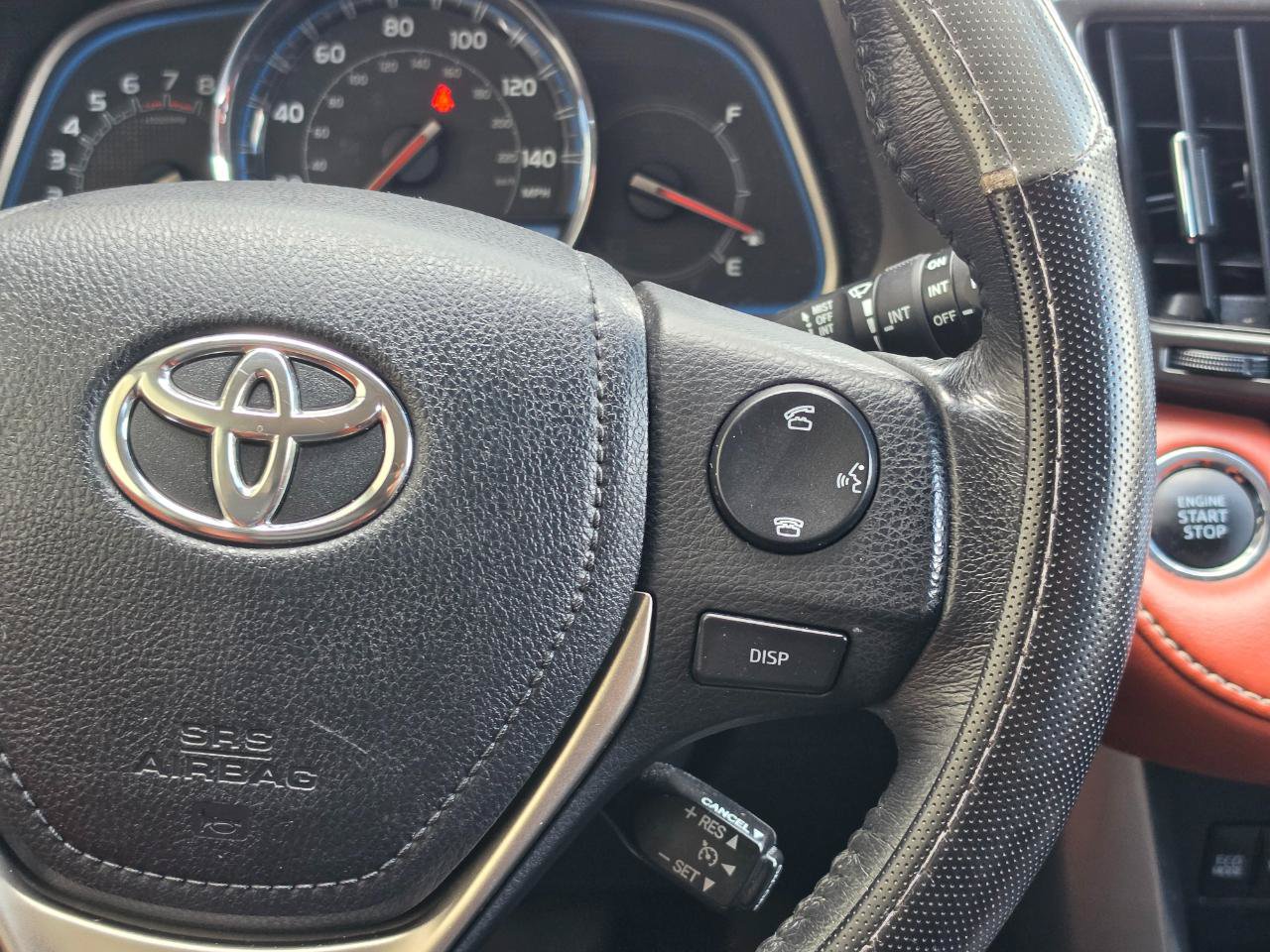 Used 2013 Toyota RAV4 Limited AWD/4WD image 18