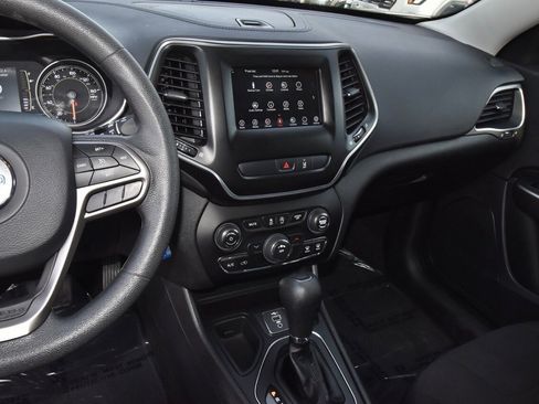 Used 2021 Jeep Cherokee Latitude image 26