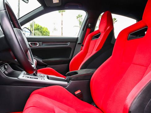Used 2023 Honda Civic Type R image 31