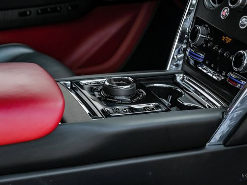 Used 2022 Rolls-Royce Cullinan image 49