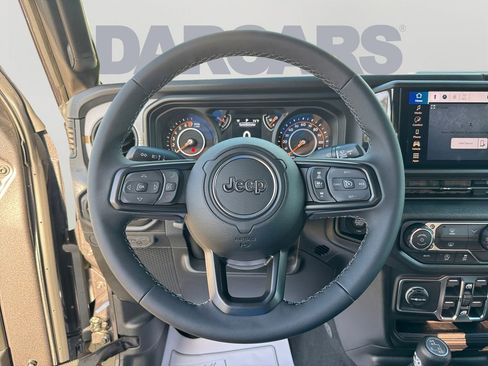 New 2026 Jeep Gladiator Sport AWD/4WD image 19
