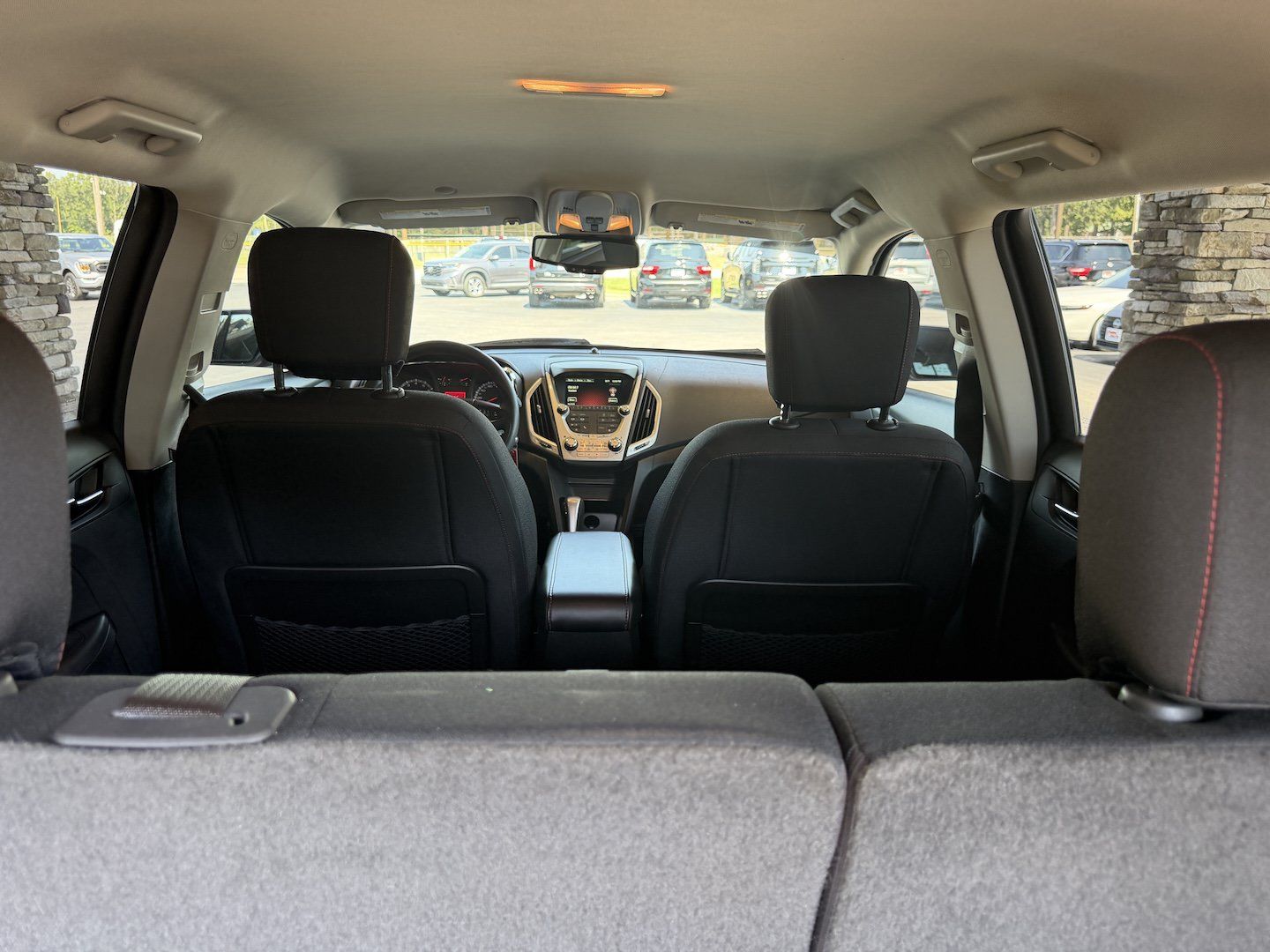 Used 2015 GMC Terrain SLE FWD image 31