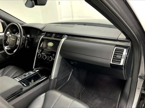 Used 2019 Land Rover Discovery HSE AWD/4WD image 12