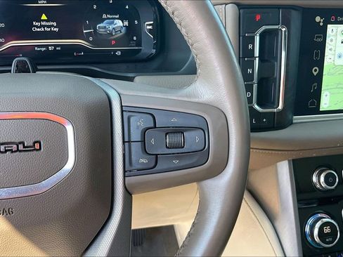 Used 2024 GMC Yukon XL Denali w/ Advanced Technology Package AWD/4WD image 14