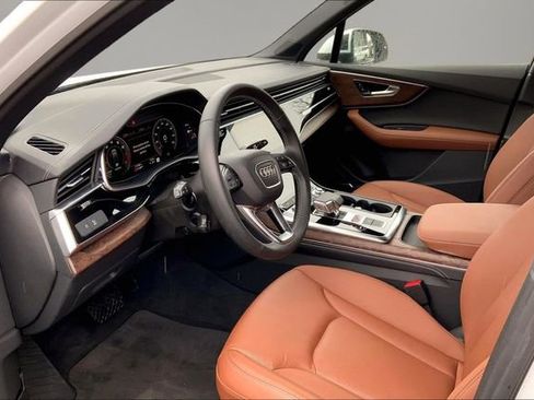 Used 2025 Audi Q7 2.0T Premium Plus w/ Premium Plus Package image 11