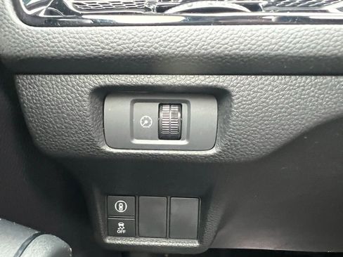 Used 2023 Honda Civic EX-L image 35