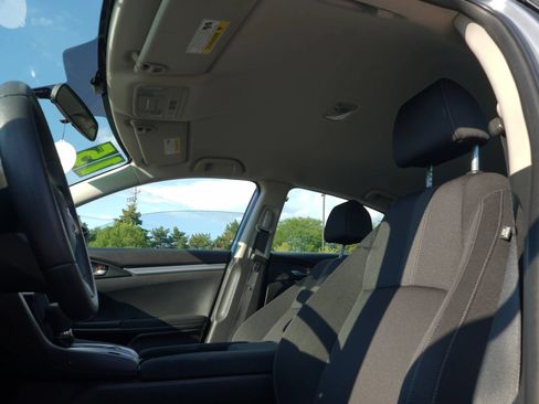 Used 2018 Honda Civic LX image 10