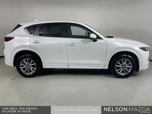 Used 2025 MAZDA CX-5 AWD 2.5 S w/ Preferred Package image 5