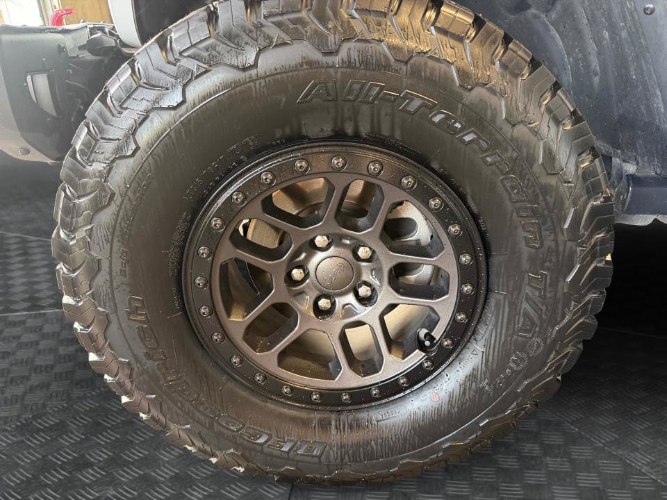 Used 2023 Jeep Wrangler Unlimited Rubicon w/ Xtreme 35 Tire Package AWD/4WD image 31