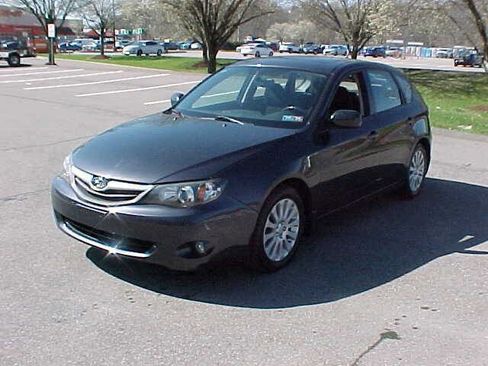 Used 2010 Subaru Impreza 2.5i Premium image 4