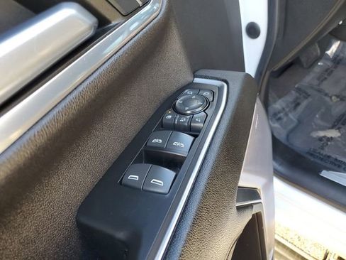 Used 2024 Chevrolet Silverado 2500 High Country w/ High Country Premium Package image 18