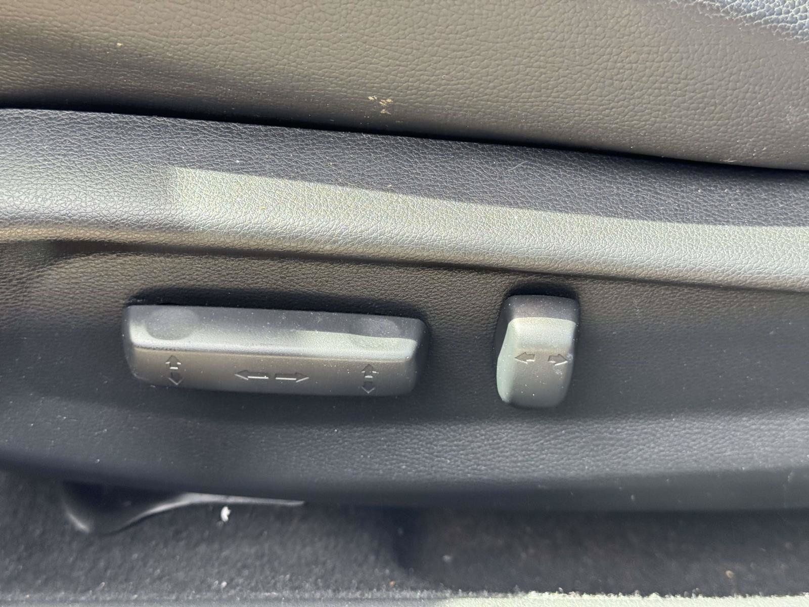 Used 2018 Honda Civic EX-L image 15