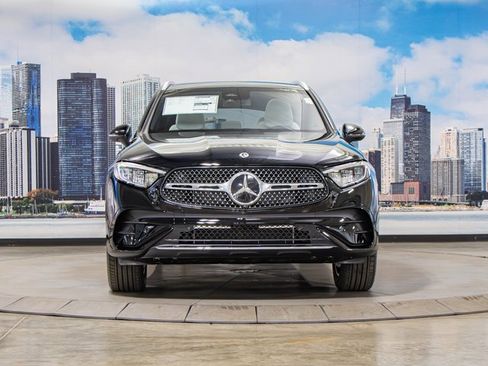 New 2026 Mercedes-Benz GLC 300 4MATIC image 3