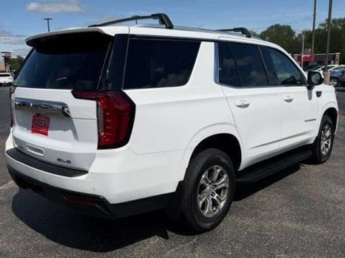 Used 2022 GMC Yukon SLE w/ Gmc Pro Safety Plus Package AWD/4WD image 6