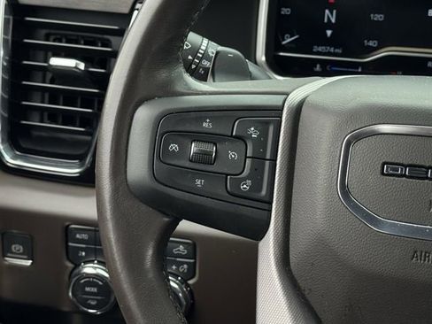Used 2023 GMC Sierra 1500 Denali w/ Denali Reserve Package AWD/4WD image 13