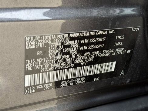 Certified 2025 Toyota RAV4 LE image 28