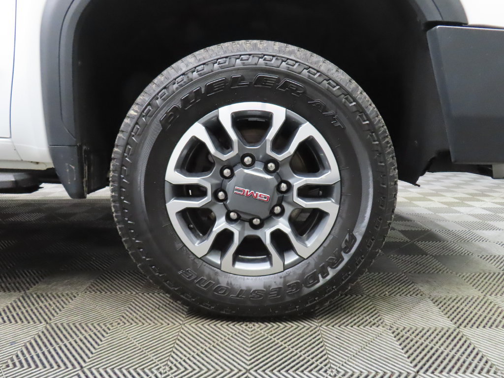 Used 2023 GMC Sierra 2500 SLE AWD/4WD image 9