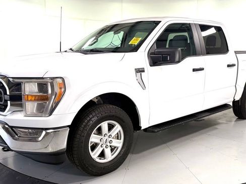 Used 2021 Ford F150 XLT w/ Trailer Tow Package image 9