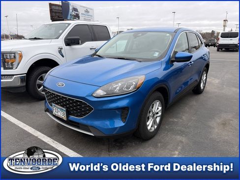 Used 2020 Ford Escape SE image 1