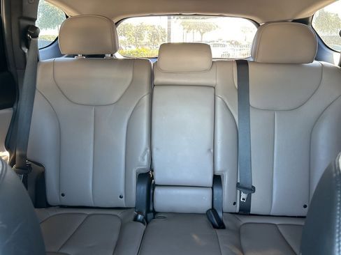 Used 2022 Hyundai Santa Fe SEL w/ Convenience + Premium Package image 25