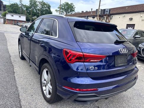 Used 2023 Audi Q3 2.0T Premium w/ Convenience Package AWD/4WD image 4