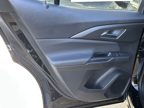 New 2026 Chevrolet Equinox EV LT image 22