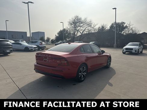 Certified 2023 Volvo S60 B5 Plus image 5