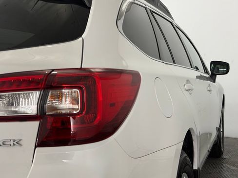 Used 2018 Subaru Outback 2.5i Premium AWD/4WD image 61