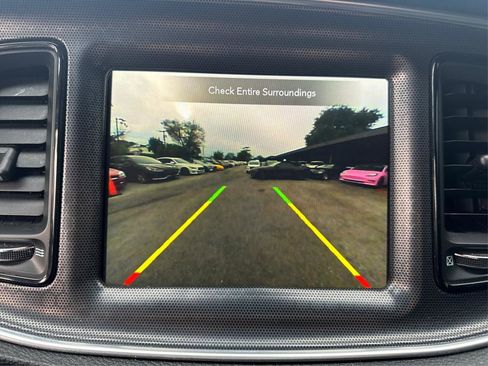 Used 2018 Dodge Challenger SRT image 15