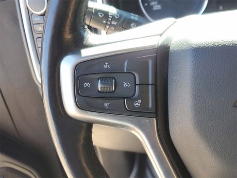 Used 2021 Chevrolet Silverado 1500 LT Trail Boss w/ Convenience Package II image 25